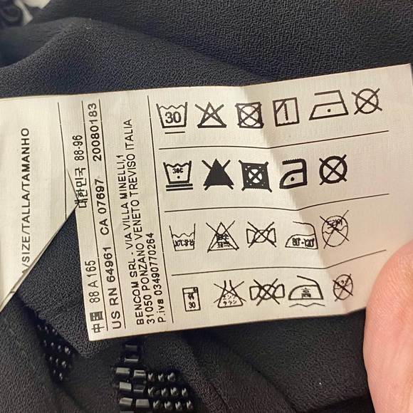 Stile Benetton NWT Black Beaded Neck Line Dress Medium - Picture 10 of 13